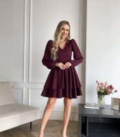 Платье коктейльное женское из костюмной ткани с V образным вырезом расклешенное с пышной юбкой осенний зимний