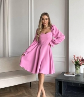 Платье женское из костюмной ткани с фигурным декольте расклешенное осенний зимний