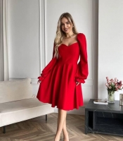 Платье женское из костюмной ткани с фигурным декольте расклешенное осенний зимний