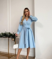 Платье женское из костюмной ткани с имитацией запаха расклешенное с поясом осенний зимний