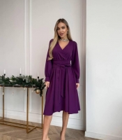 Платье женское из костюмной ткани с имитацией запаха расклешенное с поясом осенний зимний