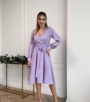 Платье женское из костюмной ткани с имитацией запаха расклешенное с поясом осенний зимний