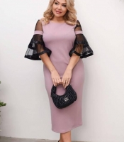 Платье-футляр женское из креп дайвинга миди с рукавами-воланами из сеточки на молнии демисезонное