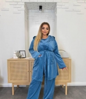 Домашний комплект женский из велюра тройка пижамный: халат на запах с поясом футболка и широкие штаны уютный