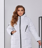 Куртка женская из плащевки лаке на синтепоне 250 стеганая с капюшоном зимняя