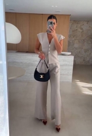 Костюм-двойка женский костюмный из крепа: жилет на пуговицах и брюки прямые с высокой талией летний