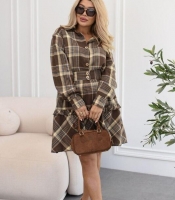 Костюм-двойка женский из байки: рубашка и юбка в клетку осенний