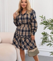 Костюм-двойка женский из байки: рубашка и юбка в клетку осенний