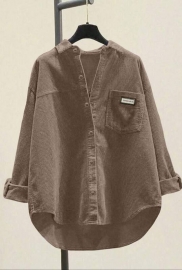 Рубашка женская из микровельвета удлиненная оверсайз на пуговицах с нагрудным карманом осенне-зимняя