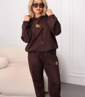 Спортивный костюм-двойка женский из замши и дайвинга худи и джоггеры с вышивкой оверсайз демисезонный