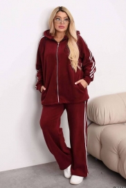 Спортивний костюм Спортивний костюм