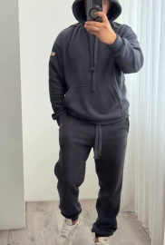 Спортивний костюм Спортивний костюм