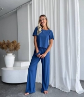 Пижама женская трикотажная в рубчик: футболка и брюки зимняя