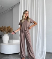 Пижама женская трикотажная в рубчик: футболка и брюки зимняя