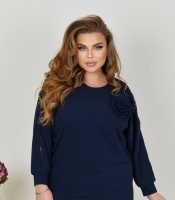 Туника женская из креп-стретча свободного прямого кроя асимметричная с разрезами с круглым вырезом с рукавом три четверти со съемным декором