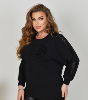 Туника женская из креп-стретча свободного кроя с круглым вырезом рукав три четверти с кружевными вставками демисезонная