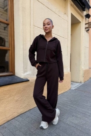 Спортивний костюм