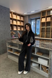 Спортивний костюм