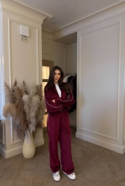 Спортивний костюм