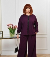 Костюм женский из креп-стретч: блуза оверсайз с декоративной планкой и брюки-палаццо