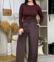 Брюки женские велюровые палаццо на резинке с карманами свободного кроя утепленные зимние