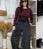 Брюки женские велюровые палаццо на резинке с карманами свободного кроя утепленные зимние