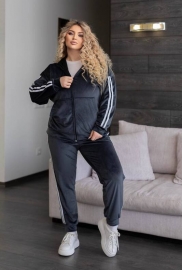 Спортивний костюм Спортивний костюм