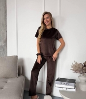 Домашний костюм-тройка женский велюровый: топ, штаны и шорты весенний