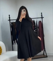 Платье-трапеция женское из двунитки миди свободного кроя с длинными рукавами весеннее