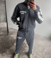 Спортивний костюм