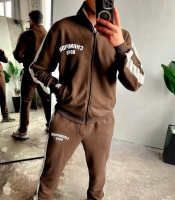 Спортивний костюм