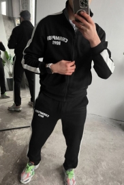 Спортивний костюм