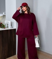 Костюм-двойка женский из двунитки: свитшот оверсайз и широкие брюки весенний