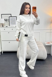 Спортивний костюм Спортивний костюм