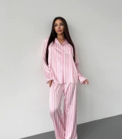 Пижама женская из шелка рубашка на пуговицах и брюки в полоску демисезонная