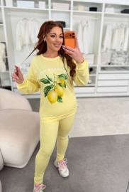 Спортивний костюм Спортивний костюм