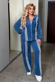 Спортивний костюм Спортивний костюм