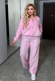 Спортивний костюм Спортивний костюм