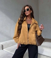 Бомбер женский из замши на дайвинге на молнии с карманами и резинкой по низу весенний