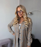 Рубашка женская байковая в клетку свободного кроя удлиненная с длинным рукавом демисезонная