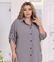 Рубашка женская из полиэстера и эластана свободного кроя однотонная удлиненная с рукавом три четверти классическая весенняя