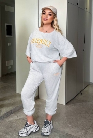 Спортивний костюм Спортивний костюм