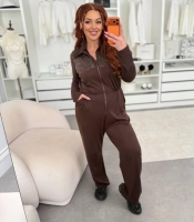 Комбинезон женский велюровый с длинным рукавом и брюками клеш со стразами демисезонный