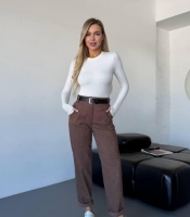 Брюки женские прямые с высокой посадкой на резинке сзади повседневные демисезонные