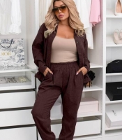 Костюм-двойка женский из хлопкового вельвета: рубашка-жакет и джоггеры оверсайз весенний