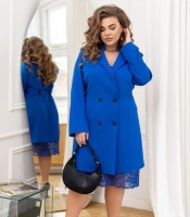 Костюм женский из костюмки двойка: удлиненный двубортный жакет и юбка с кружевом весенний