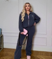 Спортивный костюм женский из вельвета и трикотажа двойка: кофта на молнии с утяжкой и прямые расширенные брюки весенний