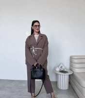 Костюм-двойка женский из турецкого костюмного трикотажа: пиджак и брюки повседневный