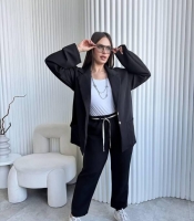 Костюм-двойка женский из костюмного трикотажа: пиджак и брюки повседневный весенний
