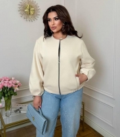 Бомбер женский кашемировый на молнии короткий весенний большие размеры